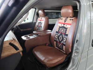 ハイエースバンディーゼル4WD　アースカラーパッケージ６Ｘ３アーバンカーキ